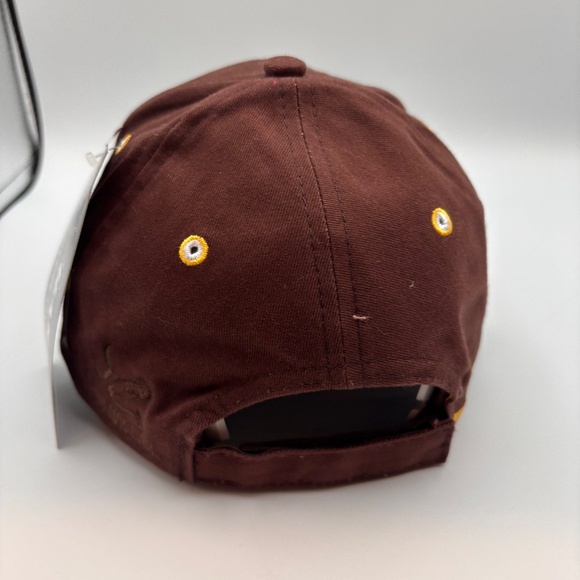 Vintage UPS NASCAR Racing Dale Jarrett #88 Robert Yates Lightning Design Hat - Picture 9 of 16